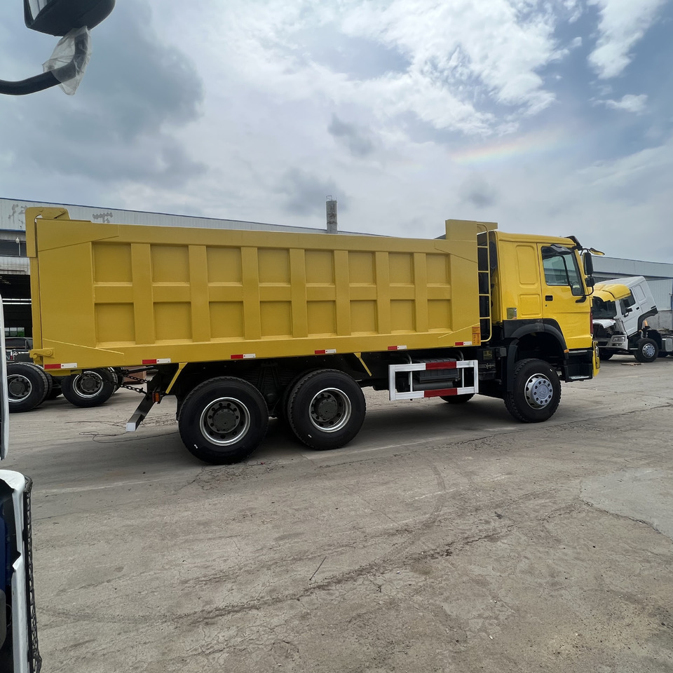 Sinotruk HOWO 371 - Tempat sampah mini: gambar 5 Sinotruk HOWO 371 - Tempat sampah mini: gambar 5