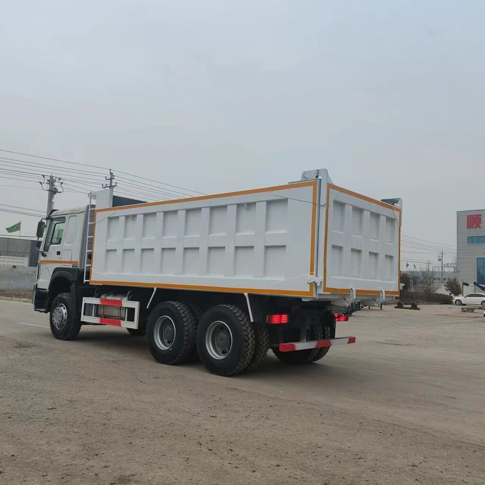 Sinotruk HOWO 6*4 Dump truck - Truk jungkit: gambar 2 Sinotruk HOWO 6*4 Dump truck - Truk jungkit: gambar 2