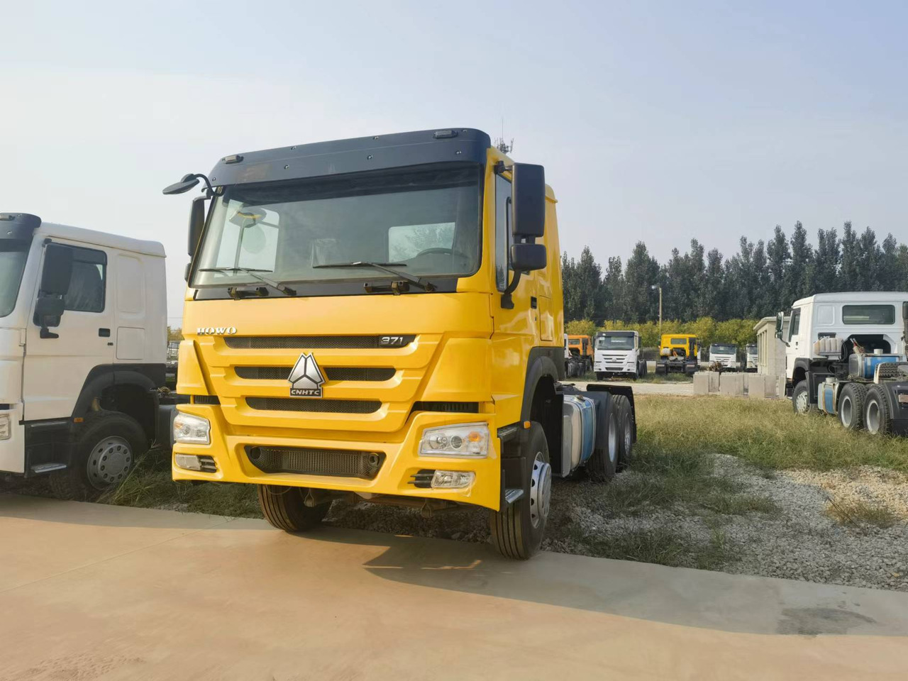 Sinotruk HOWO 371 Tractor - Tractor head: gambar 5 Sinotruk HOWO 371 Tractor - Tractor head: gambar 5
