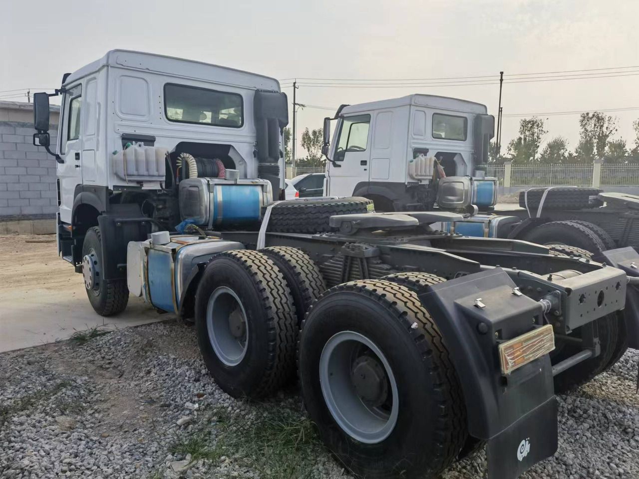 Tractor head Sinotruk HOWO 371 Tractor: gambar 6