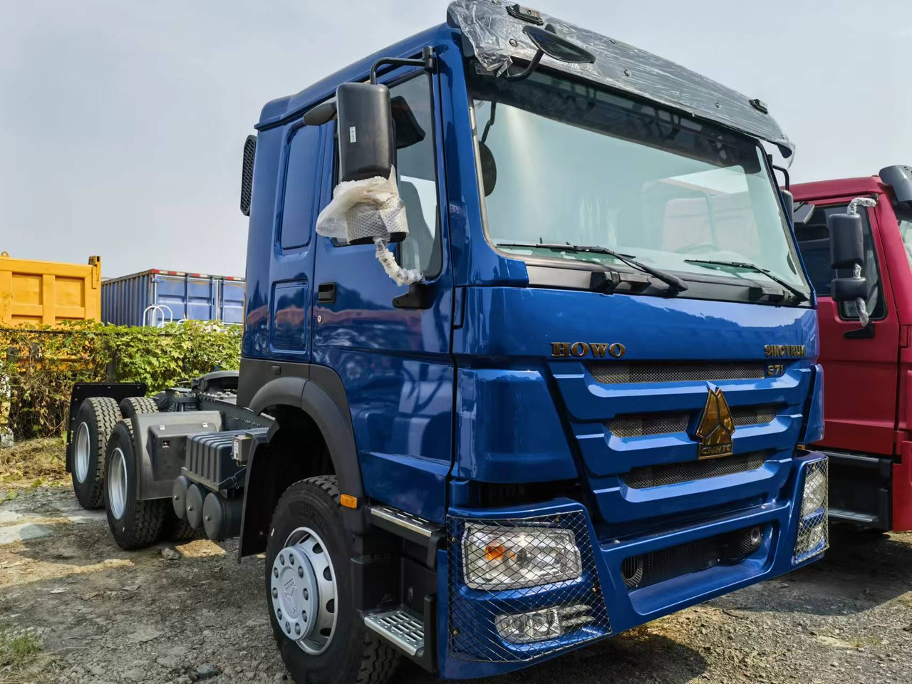 Sinotruk HOWO 371 Tractor - Tractor head: gambar 1 Sinotruk HOWO 371 Tractor - Tractor head: gambar 1
