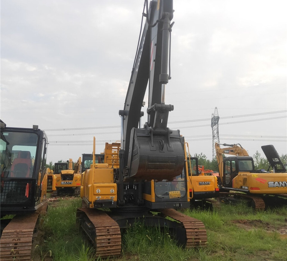 Volvo EC140BL - Ekskavator perayap: gambar 5 Volvo EC140BL - Ekskavator perayap: gambar 5