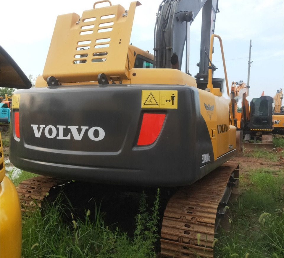 Volvo EC140BL - Ekskavator perayap: gambar 2 Volvo EC140BL - Ekskavator perayap: gambar 2