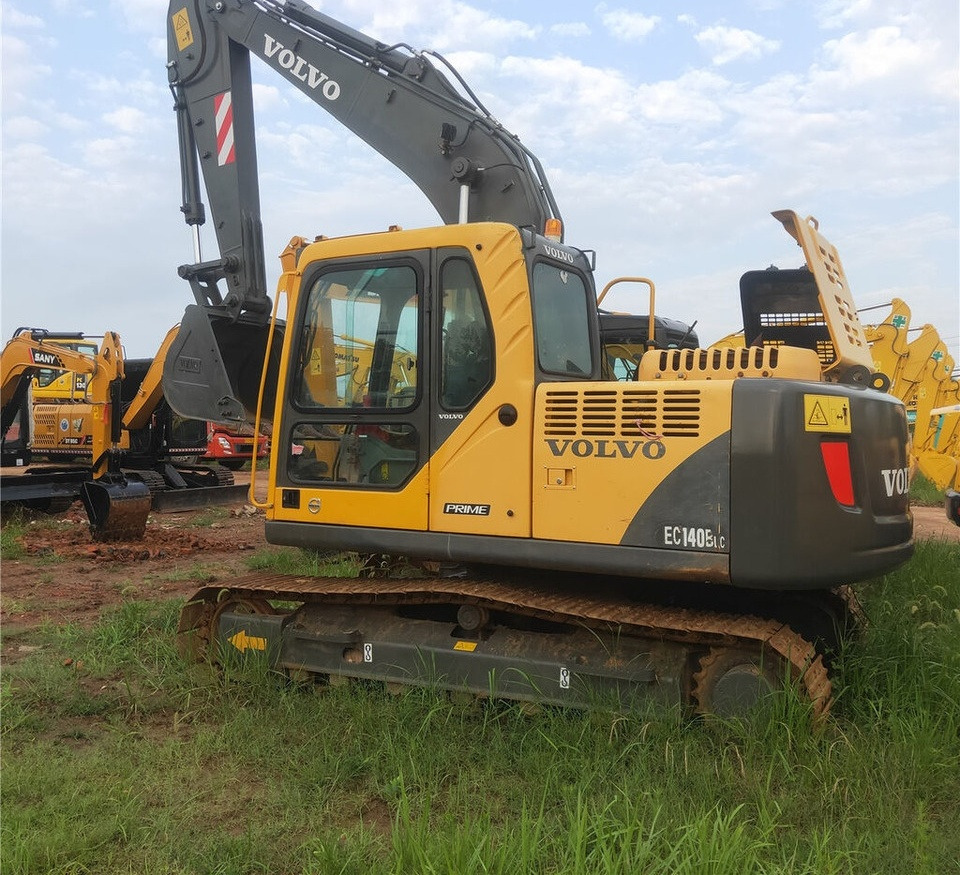 Volvo EC140BL - Ekskavator perayap: gambar 4 Volvo EC140BL - Ekskavator perayap: gambar 4
