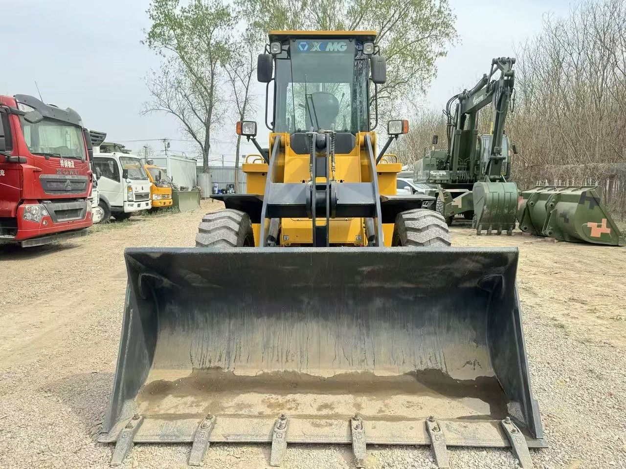 XCMG 30-25 - Backhoe loader: gambar 5 XCMG 30-25 - Backhoe loader: gambar 5