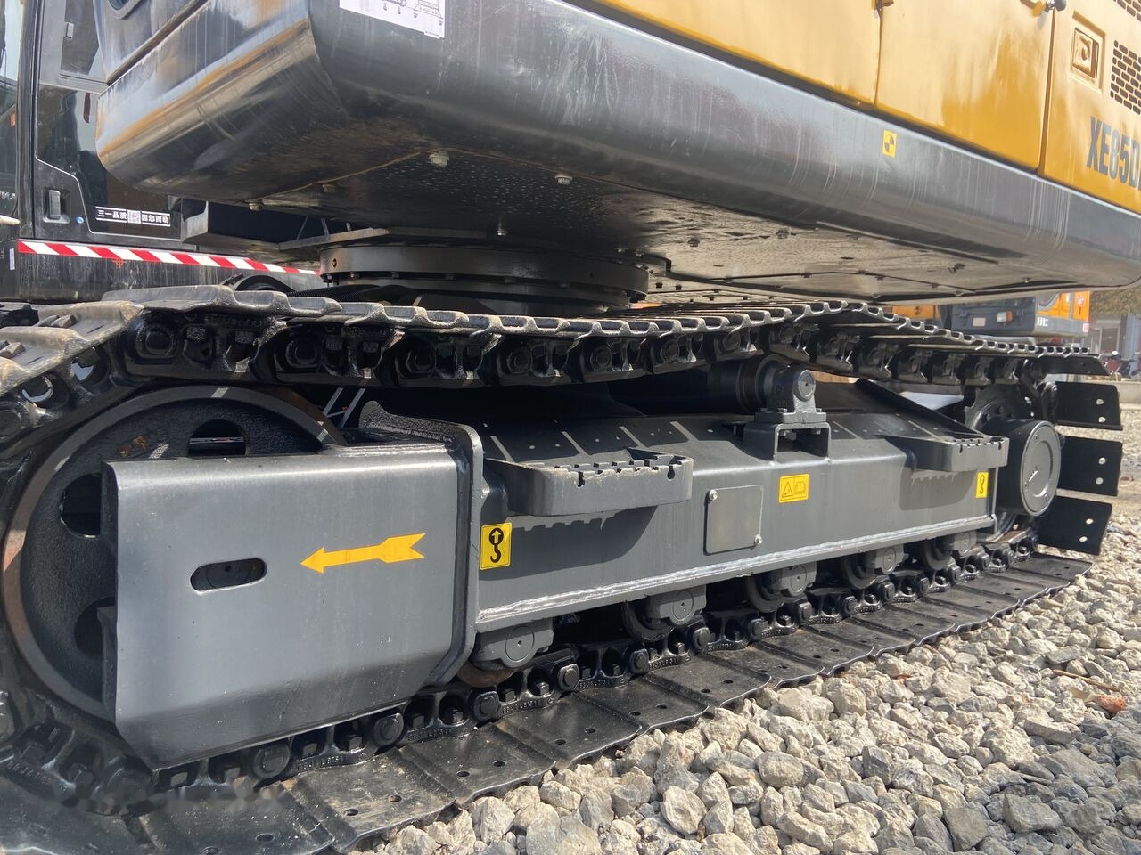 XCMG XE85DA - Ekskavator perayap: gambar 2 XCMG XE85DA - Ekskavator perayap: gambar 2