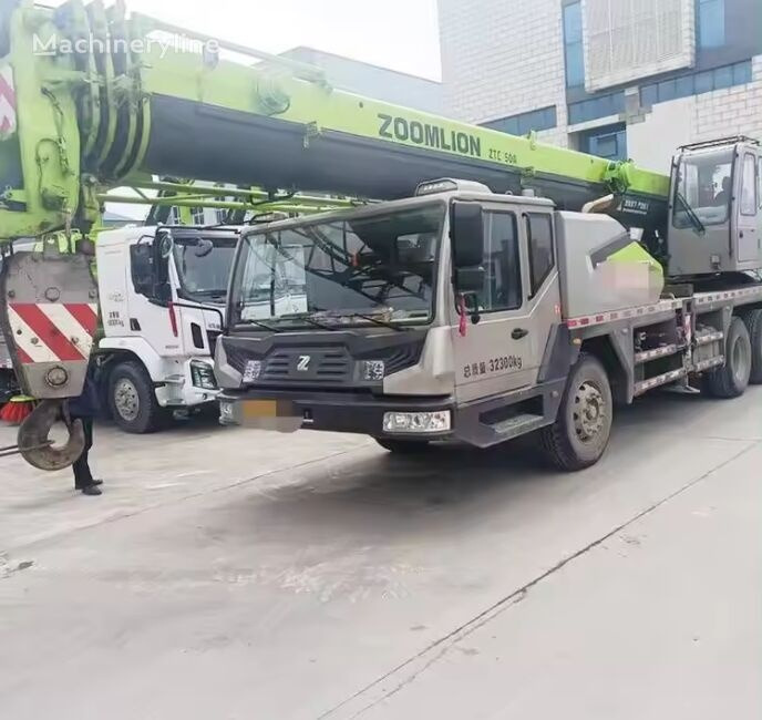 Derek bergerak Zoomlion ZTC250-1: gambar 6