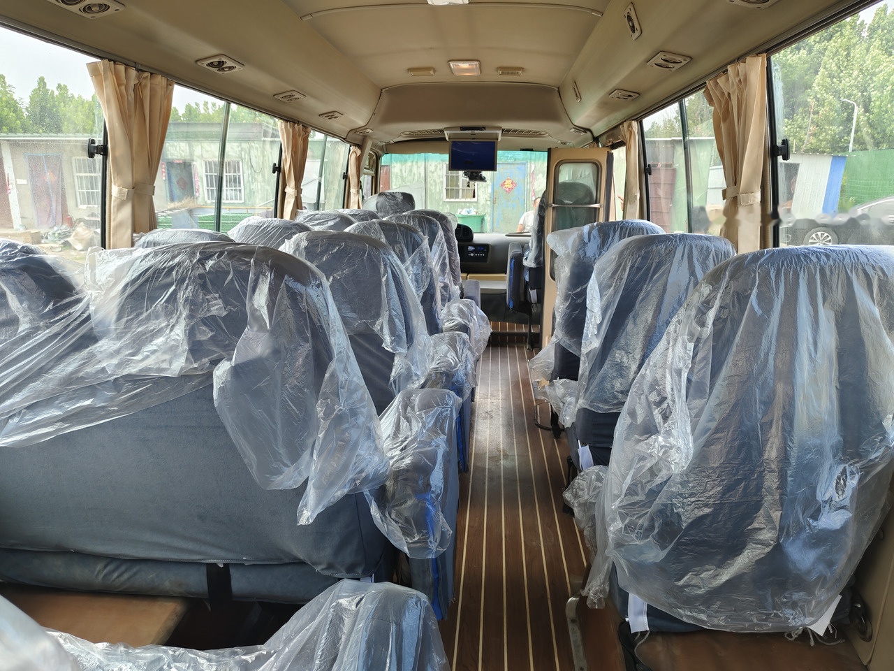 Coastor - Bus mini, Van penumpang: gambar 4 Coastor - Bus mini, Van penumpang: gambar 4