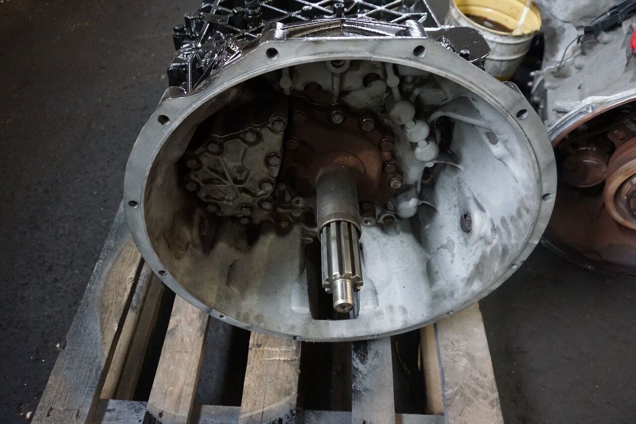 ZF (ZF 16S2220) MAN TGX truck - Gearbox untuk Truk: gambar 2 ZF (ZF 16S2220) MAN TGX truck - Gearbox untuk Truk: gambar 2
