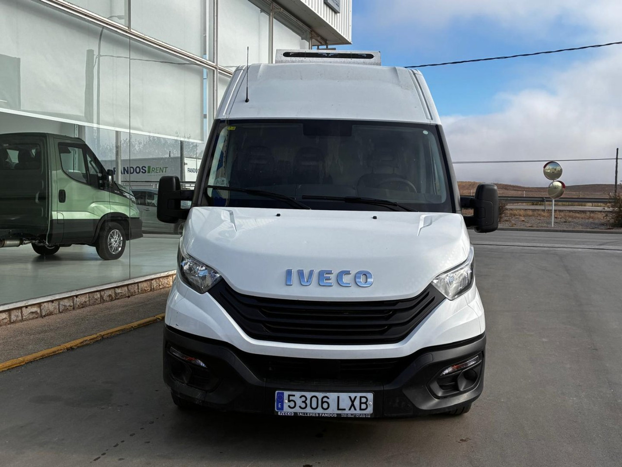 Frigorífico IVECO 35S16 V FRIGORÍFICA 12m3 - Van berpendingin: gambar 2 Frigorífico IVECO 35S16 V FRIGORÍFICA 12m3 - Van berpendingin: gambar 2