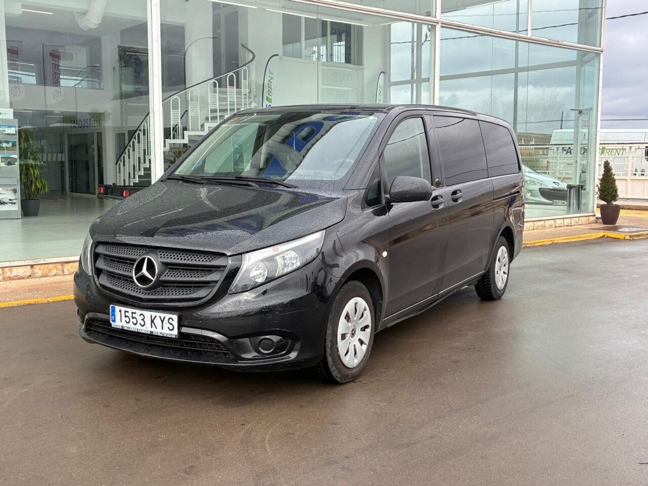 Plazas Mercedes Vito Tourer Pro 115 dci automática. - Van penumpang: gambar 1 Plazas Mercedes Vito Tourer Pro 115 dci automática. - Van penumpang: gambar 1