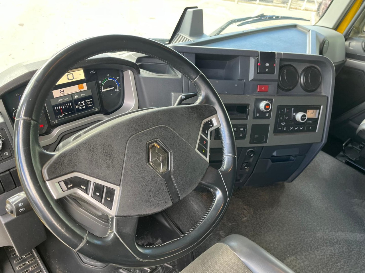 Tractor head Cabeza Tractora Renault T480 AUTOMATICA INTARDER: gambar 8 Tractor head Cabeza Tractora Renault T480 AUTOMATICA INTARDER: gambar 8