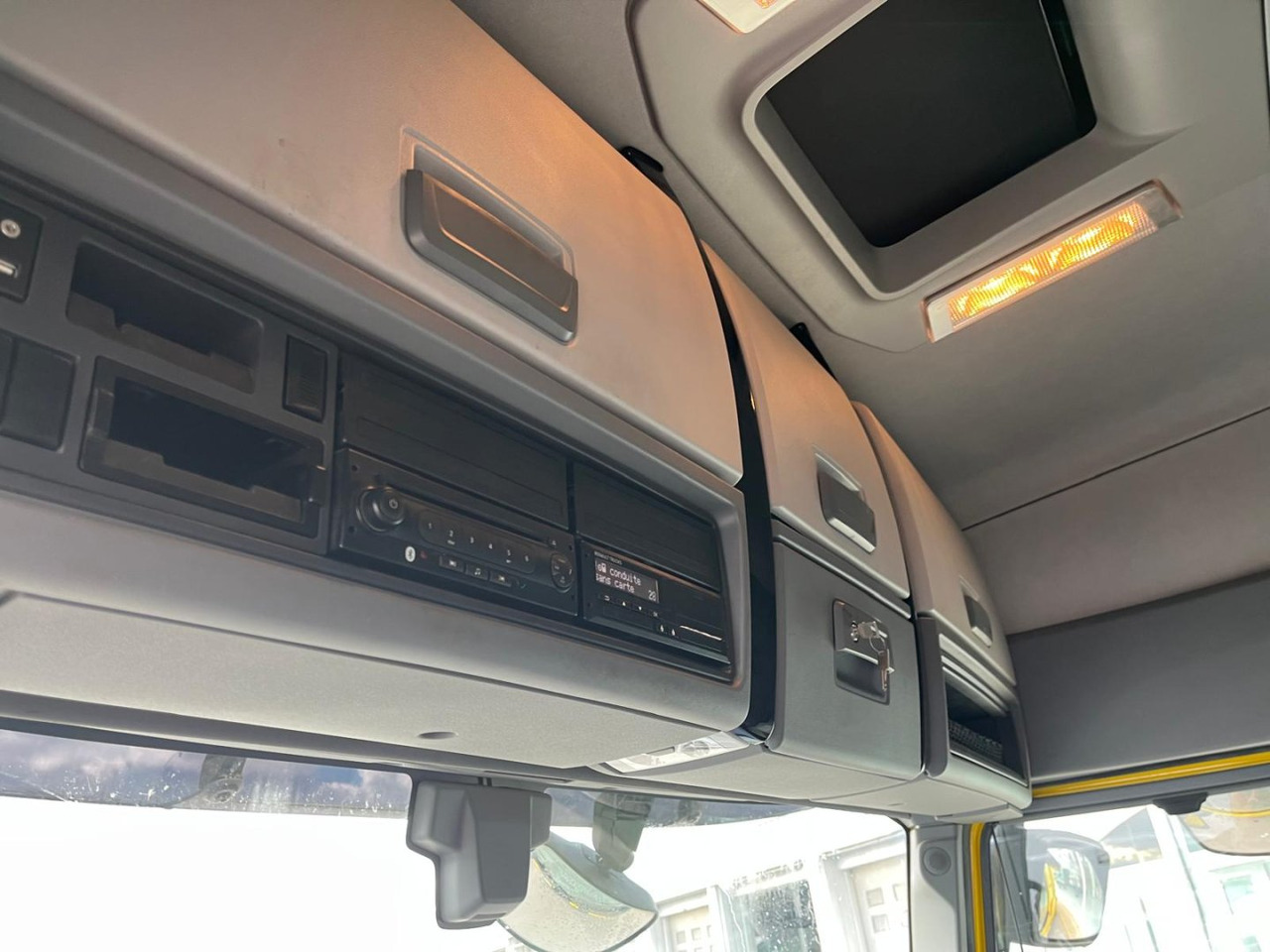 Tractor head Cabeza Tractora Renault T480 AUTOMATICA INTARDER: gambar 13 Tractor head Cabeza Tractora Renault T480 AUTOMATICA INTARDER: gambar 13