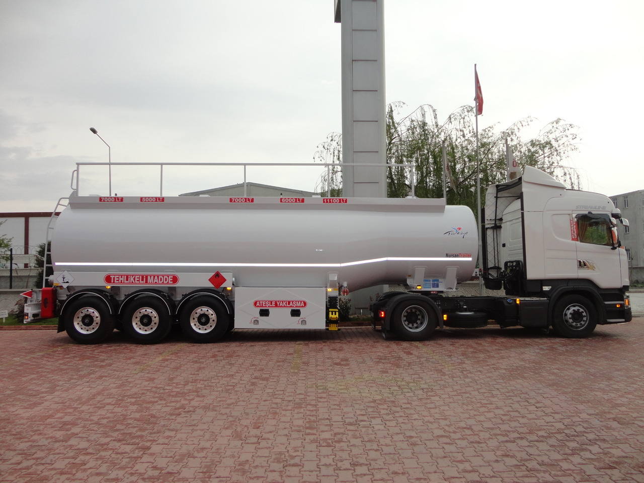 Leasing NURSAN Aluminium  Tanker NURSAN Aluminium  Tanker: gambar 8 Leasing NURSAN Aluminium  Tanker NURSAN Aluminium  Tanker: gambar 8