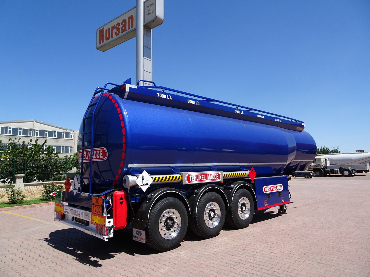 Leasing NURSAN Aluminium  Tanker NURSAN Aluminium  Tanker: gambar 7 Leasing NURSAN Aluminium  Tanker NURSAN Aluminium  Tanker: gambar 7