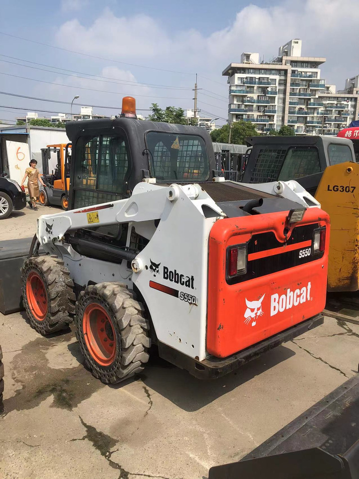 BOBCAT S550 - Skid steer: gambar 3 BOBCAT S550 - Skid steer: gambar 3