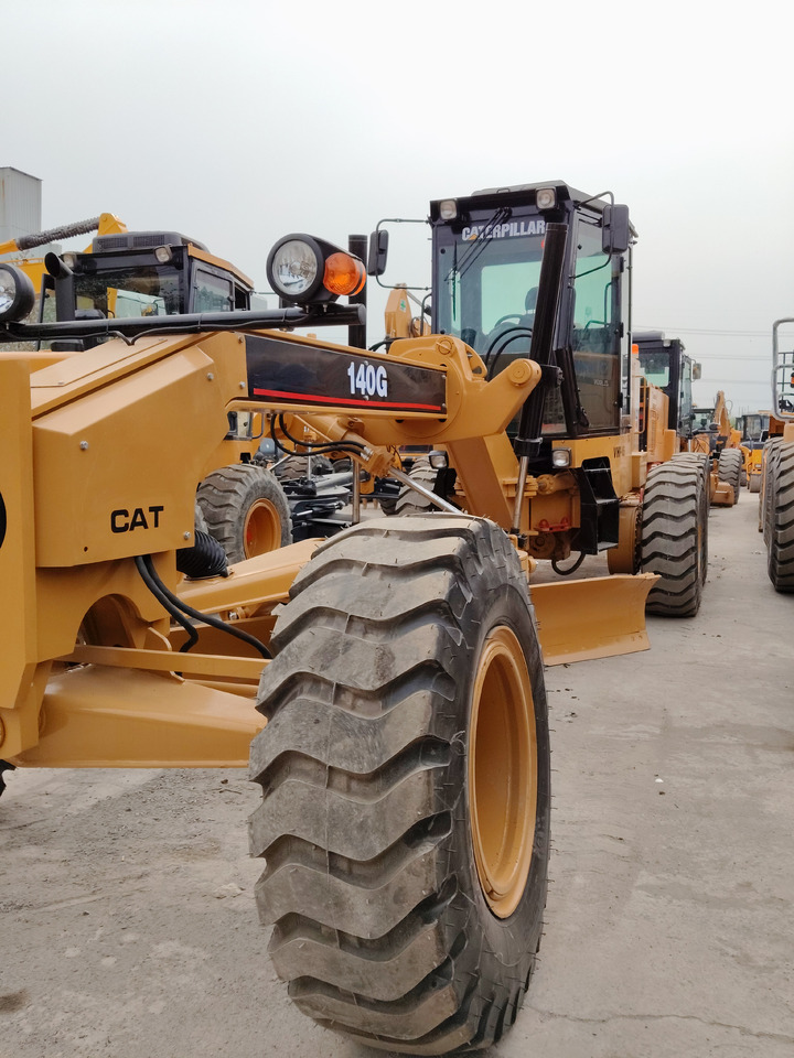 CAT 140G 140H 140K - Grader: gambar 2 CAT 140G 140H 140K - Grader: gambar 2