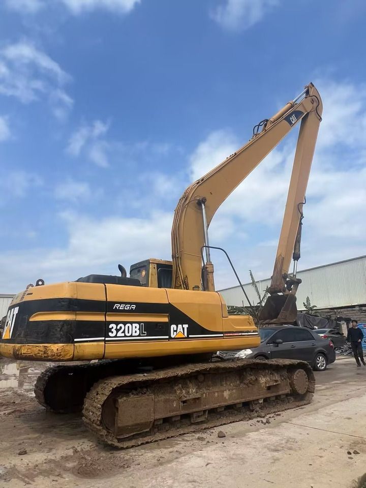 CAT 18M EXTENDED ARM 320BL - Ekskavator perayap: gambar 2 CAT 18M EXTENDED ARM 320BL - Ekskavator perayap: gambar 2