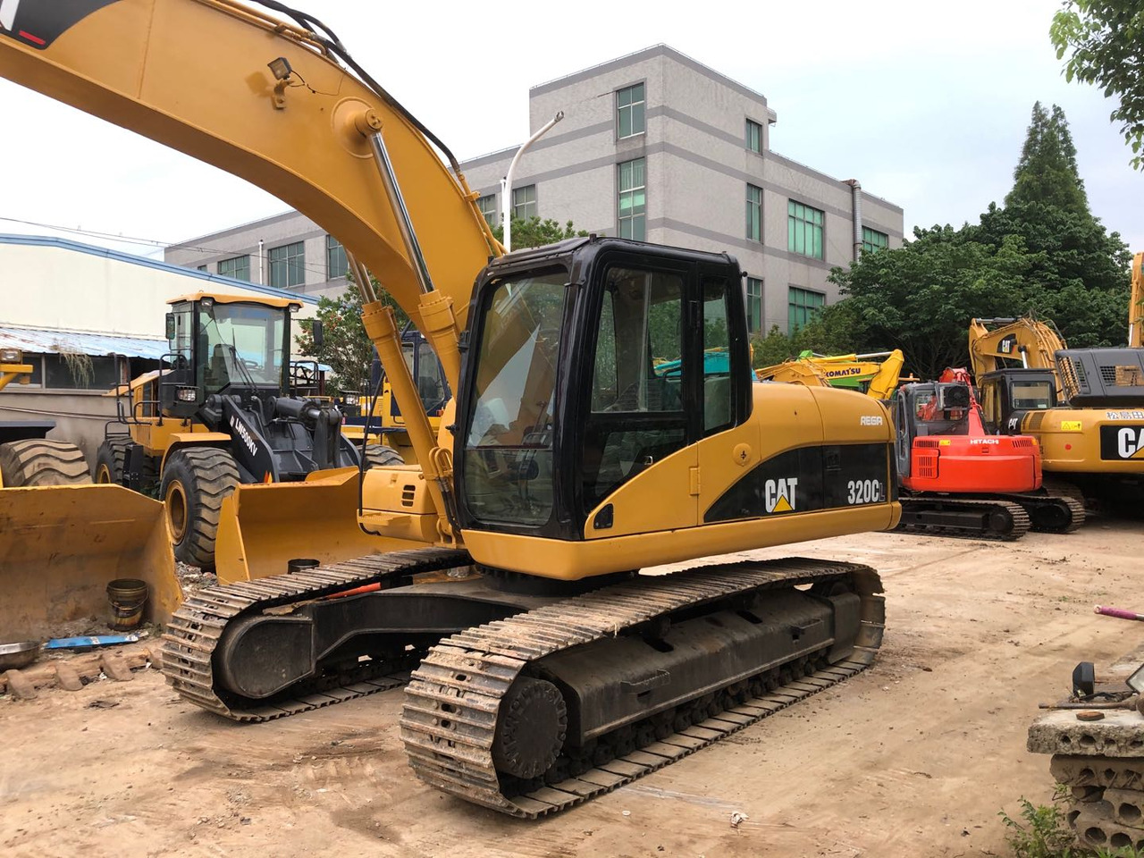 CAT 320CL CAT 320D 320GC - Ekskavator perayap: gambar 1 CAT 320CL CAT 320D 320GC - Ekskavator perayap: gambar 1