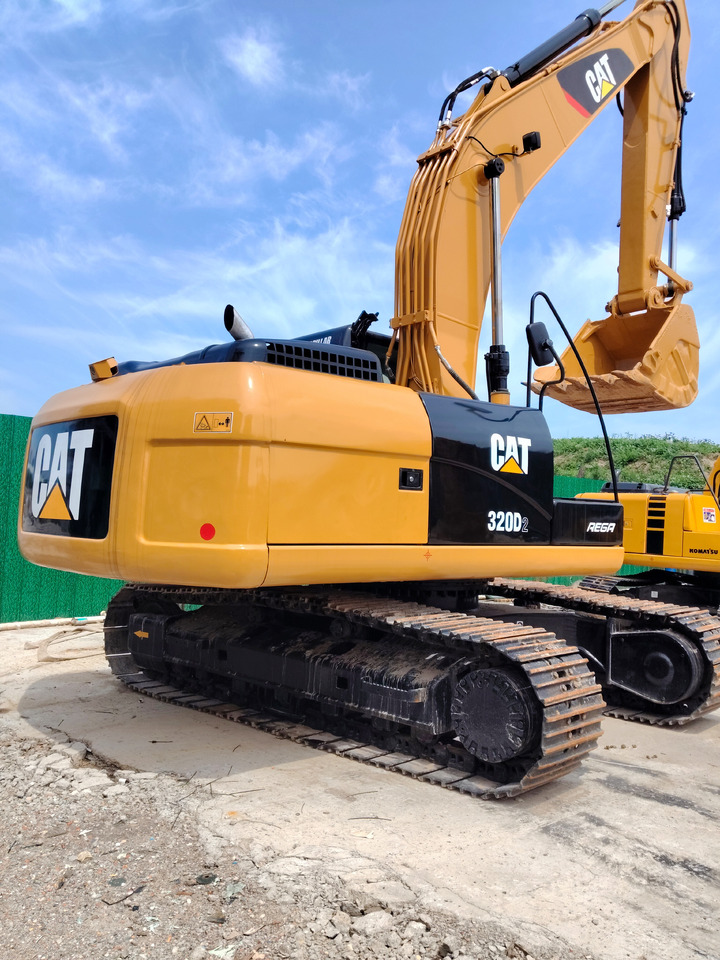 CAT 320D2 L WITH C7.1 ENGINE - Ekskavator perayap: gambar 2 CAT 320D2 L WITH C7.1 ENGINE - Ekskavator perayap: gambar 2
