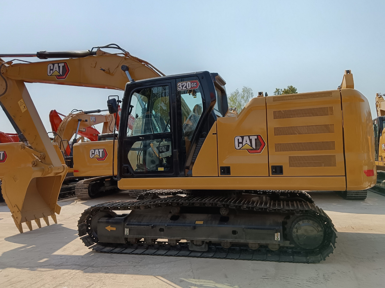 CAT 320GC - Ekskavator perayap: gambar 1 CAT 320GC - Ekskavator perayap: gambar 1