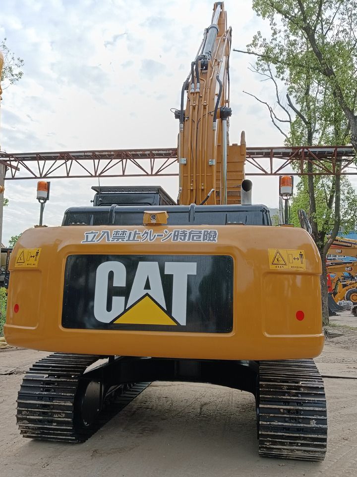 CAT 324DL - Ekskavator perayap: gambar 2 CAT 324DL - Ekskavator perayap: gambar 2