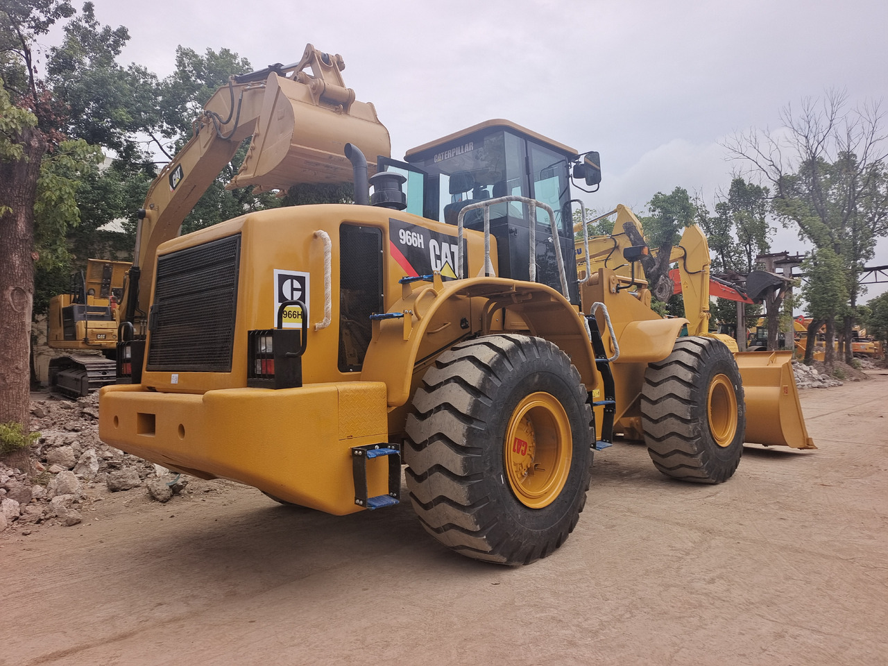 CAT 966H - Wheel loader: gambar 1 CAT 966H - Wheel loader: gambar 1