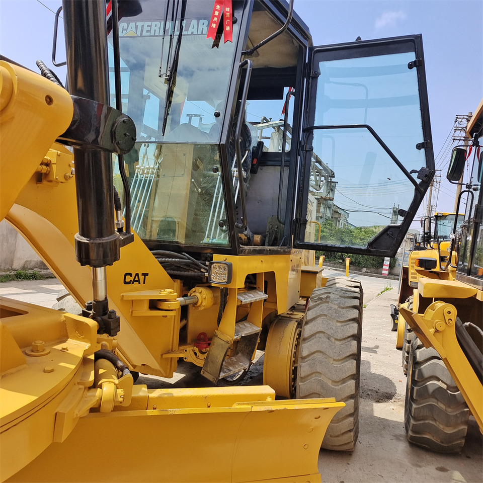CATERPILLAR 140H CAT 140 H 140K 140G - Grader: gambar 4 CATERPILLAR 140H CAT 140 H 140K 140G - Grader: gambar 4