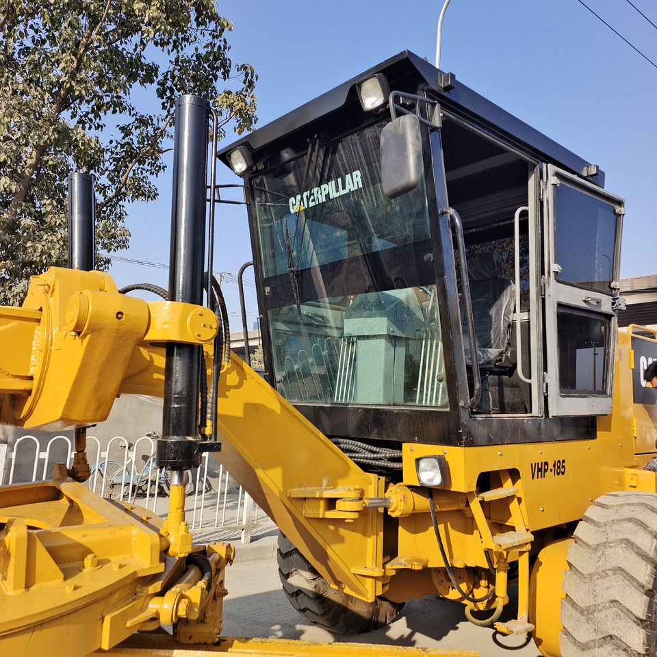 CATERPILLAR 140H CAT 140H 140G 140K - Grader: gambar 4 CATERPILLAR 140H CAT 140H 140G 140K - Grader: gambar 4