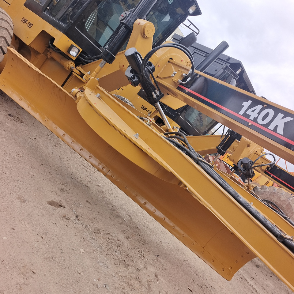 CATERPILLAR 140K CAT 140H 140G - Grader: gambar 4 CATERPILLAR 140K CAT 140H 140G - Grader: gambar 4