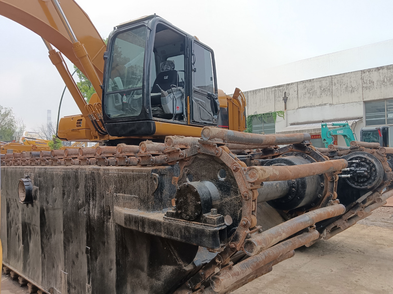 CATERPILLAR 320CL DREDGER CAT - Ekskavator amfibi: gambar 5 CATERPILLAR 320CL DREDGER CAT - Ekskavator amfibi: gambar 5
