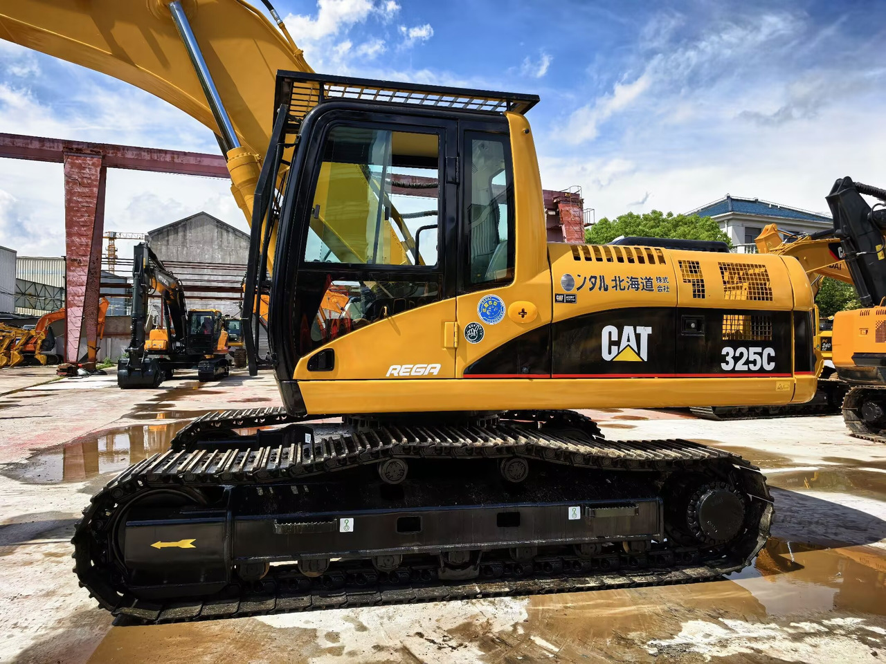 CATERPILLAR 325C - Ekskavator perayap: gambar 1 CATERPILLAR 325C - Ekskavator perayap: gambar 1