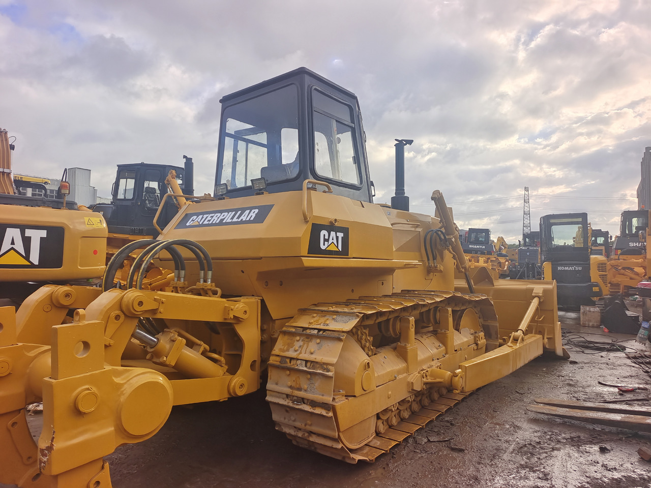CATERPILLAR D7G CAT D 7 G D6G D5G D8T D6R - Bulldozer: gambar 1 CATERPILLAR D7G CAT D 7 G D6G D5G D8T D6R - Bulldozer: gambar 1