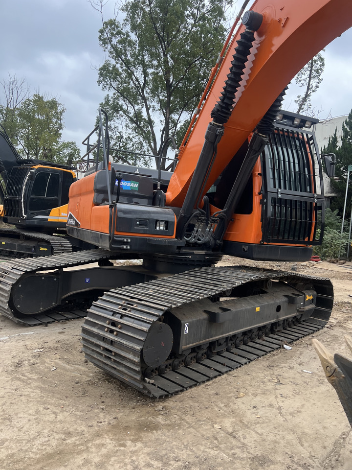 DEVELON DX225LCA - Ekskavator perayap: gambar 3 DEVELON DX225LCA - Ekskavator perayap: gambar 3