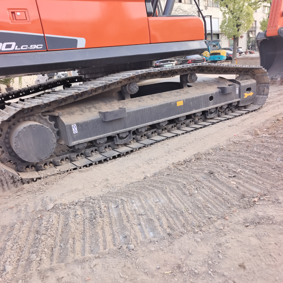 DOOSAN DX300 LC - 9C DX 300 LCA - Ekskavator perayap: gambar 4 DOOSAN DX300 LC - 9C DX 300 LCA - Ekskavator perayap: gambar 4