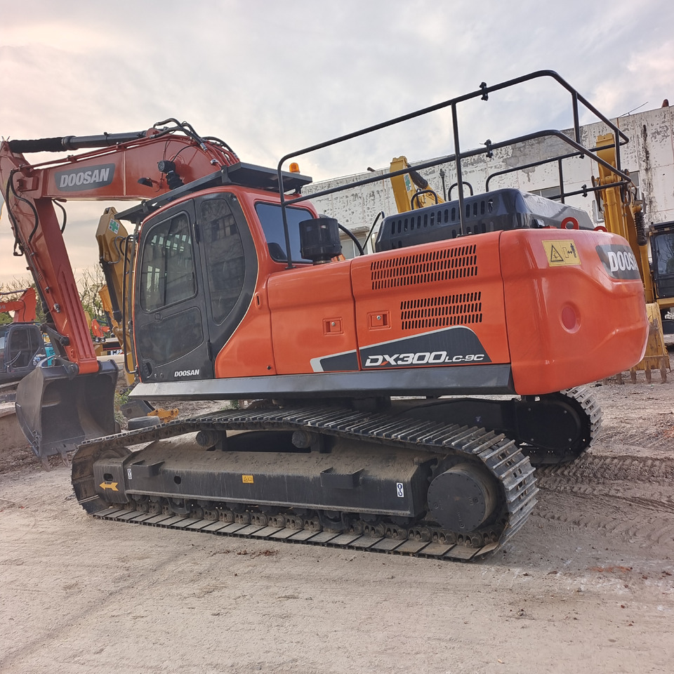 DOOSAN DX300LC-9C - Ekskavator perayap: gambar 5 DOOSAN DX300LC-9C - Ekskavator perayap: gambar 5