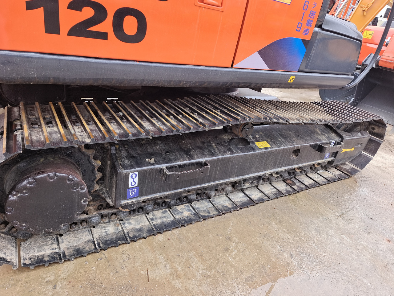 HITACHI ZX120 - Ekskavator perayap: gambar 2 HITACHI ZX120 - Ekskavator perayap: gambar 2