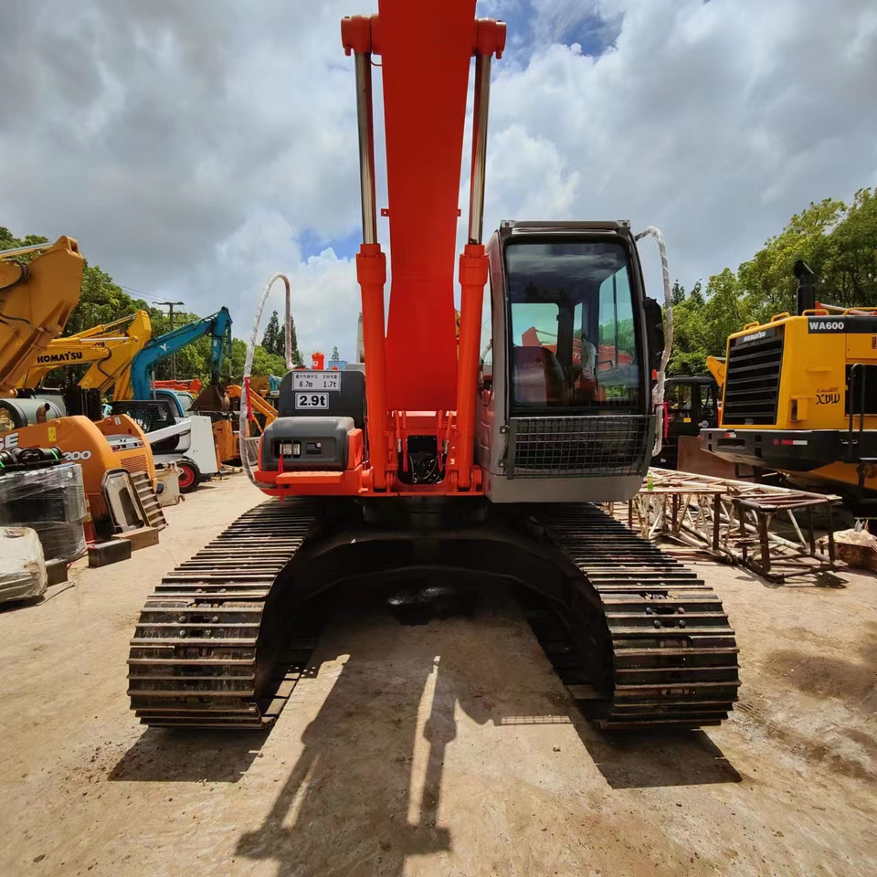 HITACHI ZX200-3 Hitachi ZAXIS 200-3 G - Ekskavator perayap: gambar 2 HITACHI ZX200-3 Hitachi ZAXIS 200-3 G - Ekskavator perayap: gambar 2