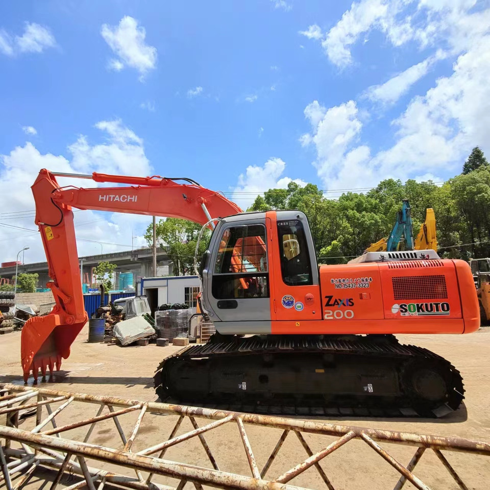 HITACHI ZX200-3 Hitachi ZAXIS 200-3 G - Ekskavator perayap: gambar 1 HITACHI ZX200-3 Hitachi ZAXIS 200-3 G - Ekskavator perayap: gambar 1