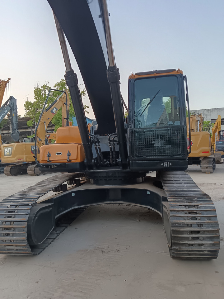 Ekskavator perayap Hyundai 330LC-9S HYUNDAI ROBEX 330 LC - 9 S: gambar 13