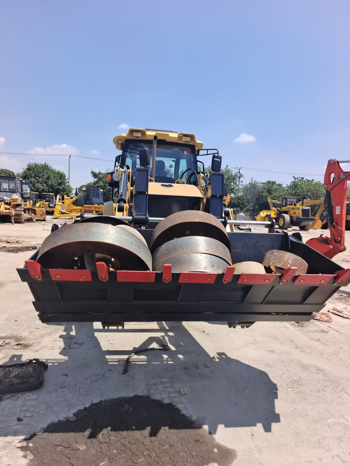 JCB 4CX 4*4 DRIVE BRAND NEW - Backhoe loader: gambar 3 JCB 4CX 4*4 DRIVE BRAND NEW - Backhoe loader: gambar 3