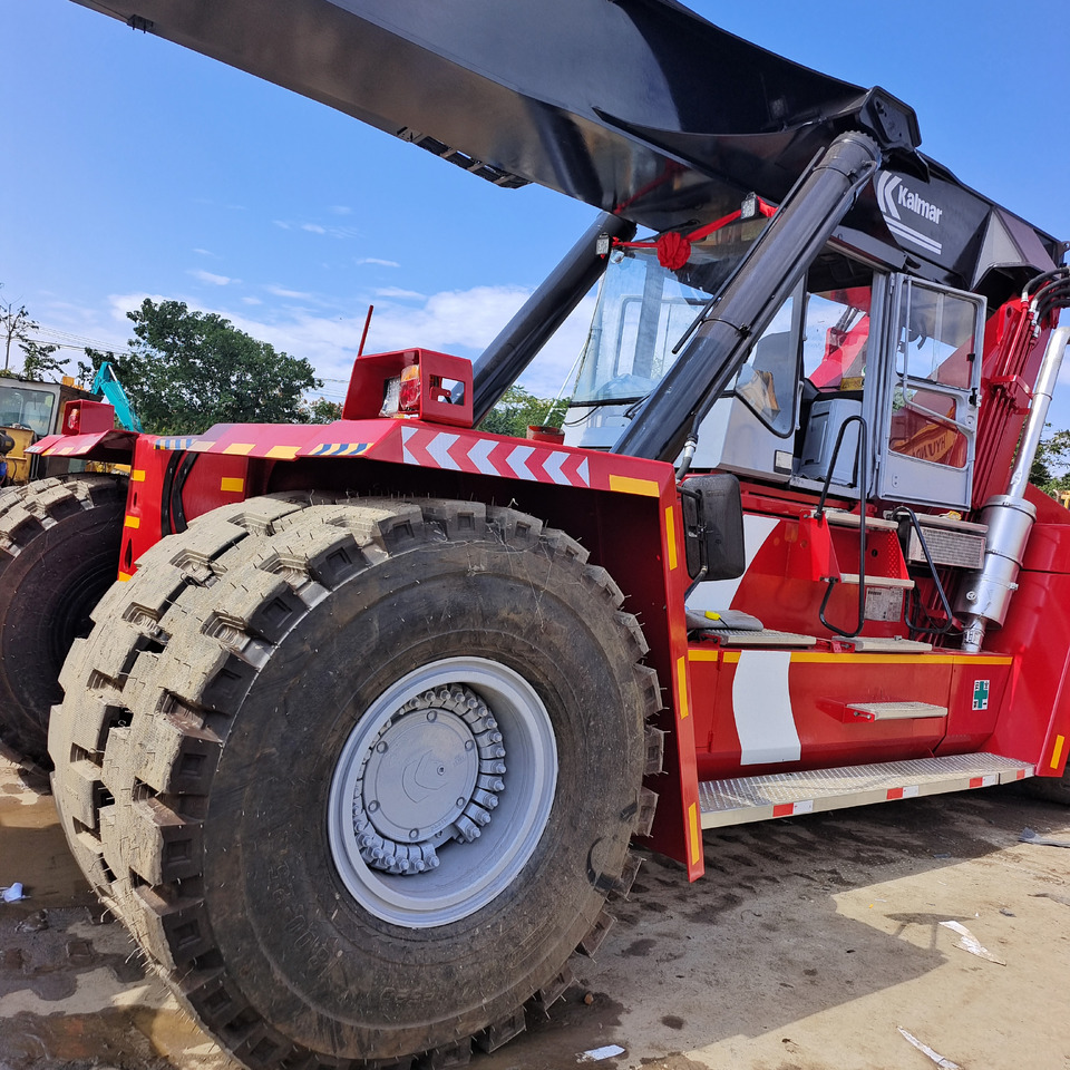 KALMAR DRF 450 - Penumpuk jangkauan: gambar 4 KALMAR DRF 450 - Penumpuk jangkauan: gambar 4