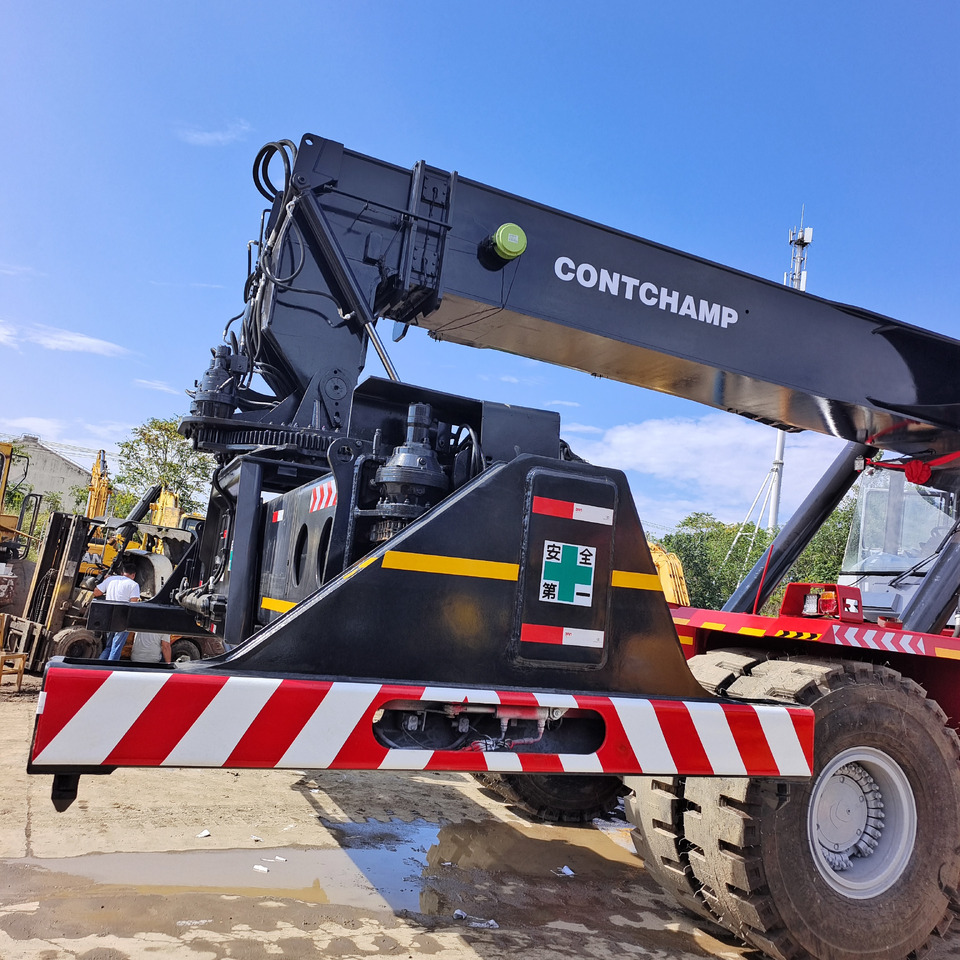 KALMAR DRF450 - Penumpuk jangkauan: gambar 3 KALMAR DRF450 - Penumpuk jangkauan: gambar 3