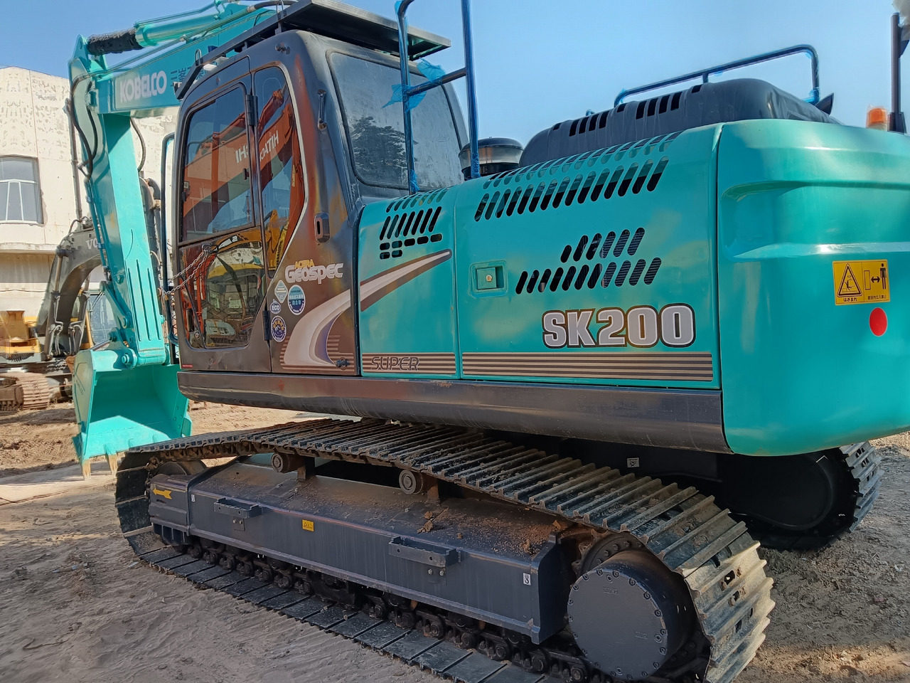 KOBELCO SK200-8 - Ekskavator perayap: gambar 1 KOBELCO SK200-8 - Ekskavator perayap: gambar 1