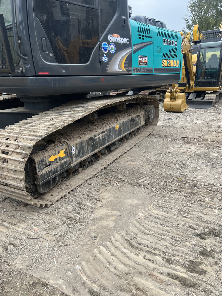 KOBELCO SK200-8 - Ekskavator perayap: gambar 5 KOBELCO SK200-8 - Ekskavator perayap: gambar 5