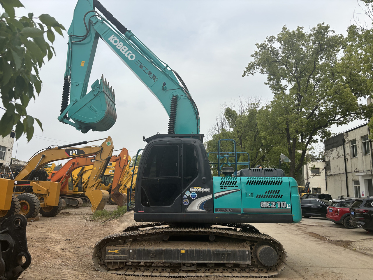 KOBELCO SK210LC - Ekskavator perayap: gambar 1 KOBELCO SK210LC - Ekskavator perayap: gambar 1