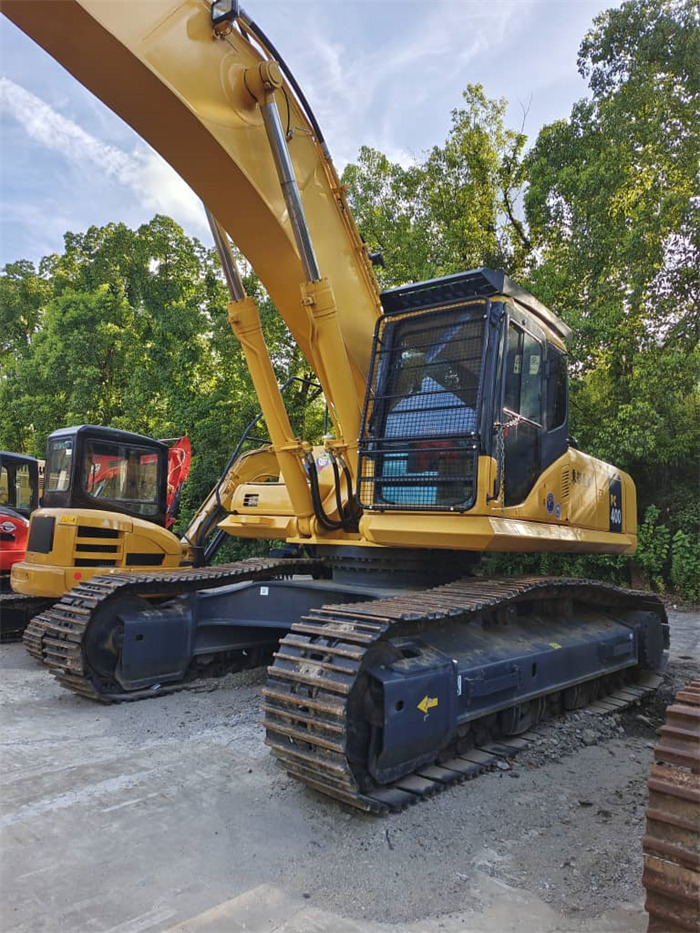 KOMATSU PC400-8R - Ekskavator perayap: gambar 3 KOMATSU PC400-8R - Ekskavator perayap: gambar 3