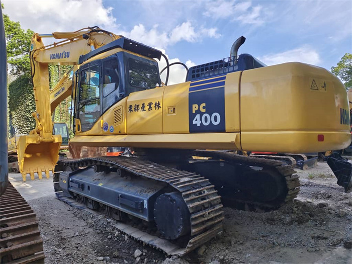 KOMATSU PC400-8R - Ekskavator perayap: gambar 1 KOMATSU PC400-8R - Ekskavator perayap: gambar 1