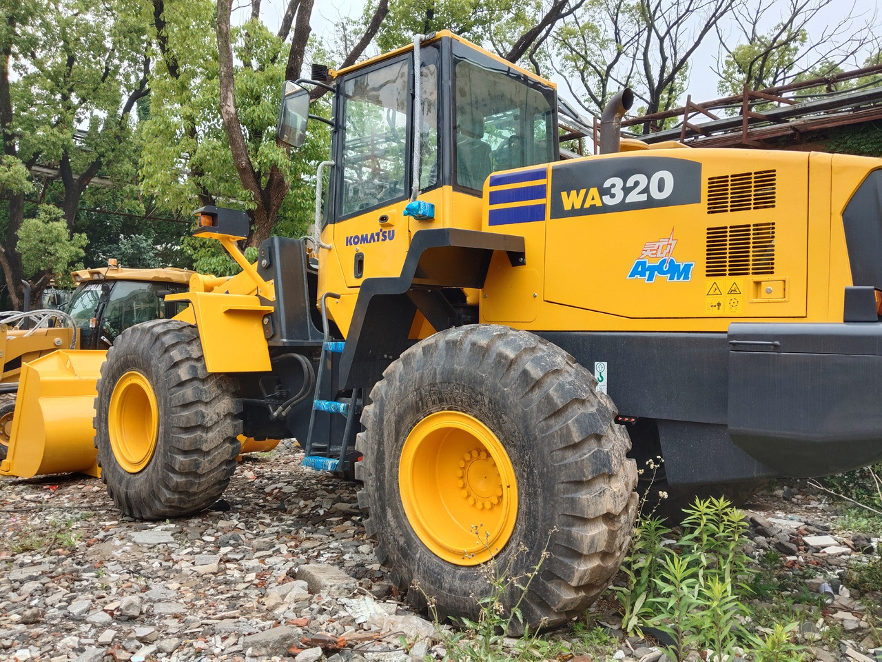KOMATSU WA320 - Wheel loader: gambar 4 KOMATSU WA320 - Wheel loader: gambar 4