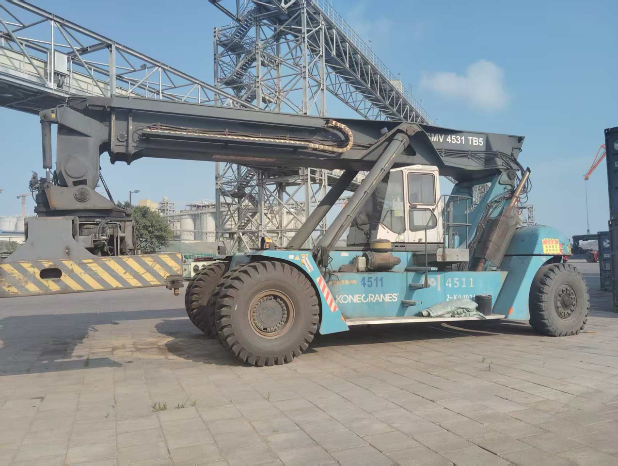 KONECRANES SMV 4531 TB5 45 TON CAPACITY - Penumpuk jangkauan: gambar 4 KONECRANES SMV 4531 TB5 45 TON CAPACITY - Penumpuk jangkauan: gambar 4